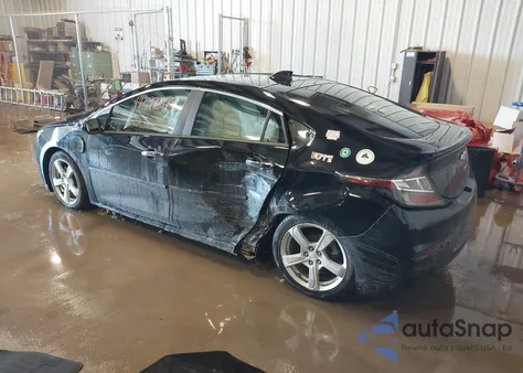 2018 Chevrolet Volt Lt z USA, uszkodzony, nr VIN 1G1RC6S51JU120080